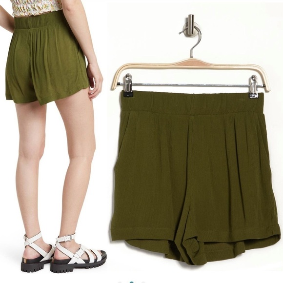 Abound Easy Shorts - Picture 4 of 4